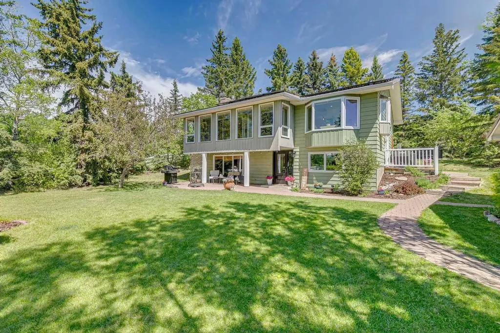 80018 226 Avenue W Rural Foothills County AB T1S 2Z1