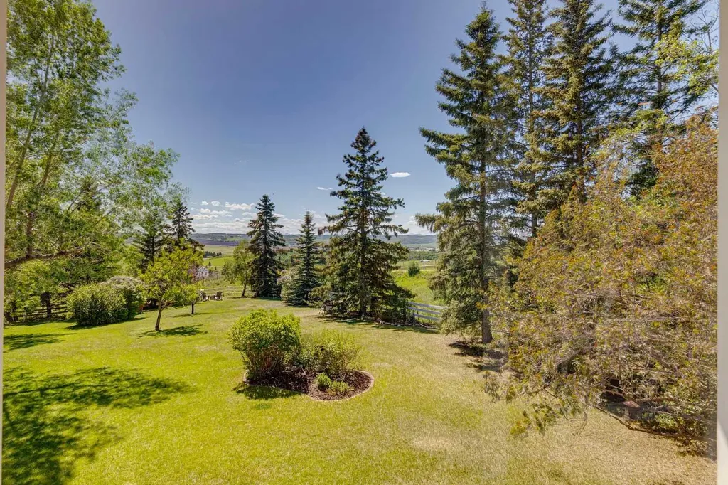 80018 226 Avenue W Rural Foothills County AB T1S 2Z1