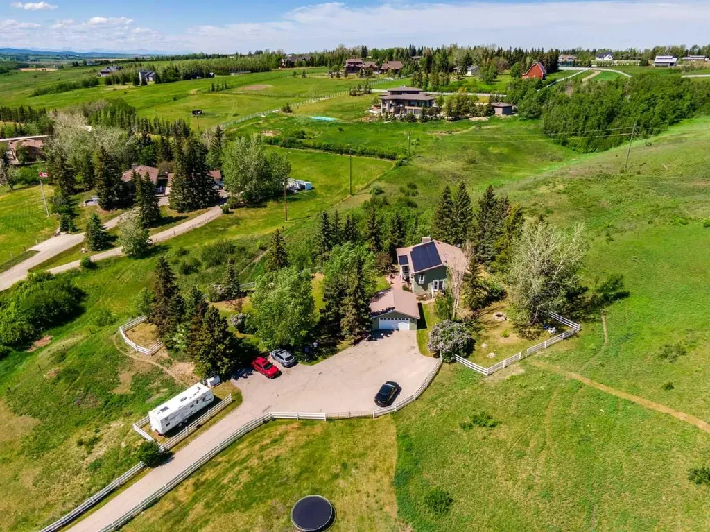 80018 226 Avenue W Rural Foothills County AB T1S 2Z1