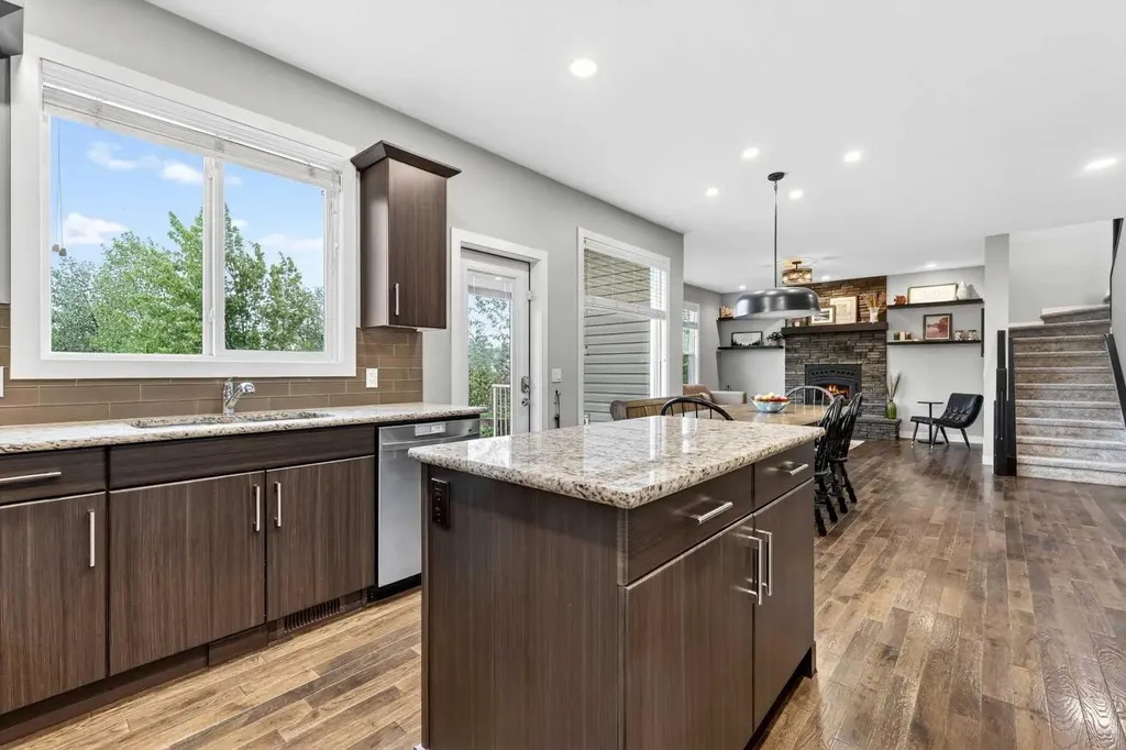 55 Hanson Way NE Langdon AB T0J 1X1