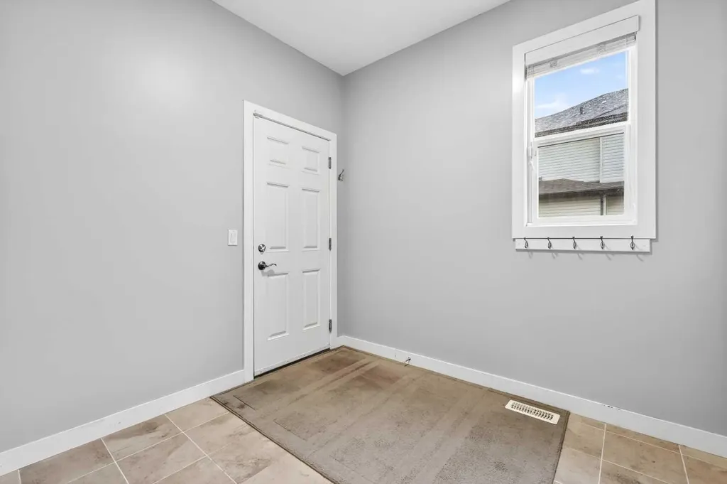 55 Hanson Way NE Langdon AB T0J 1X1