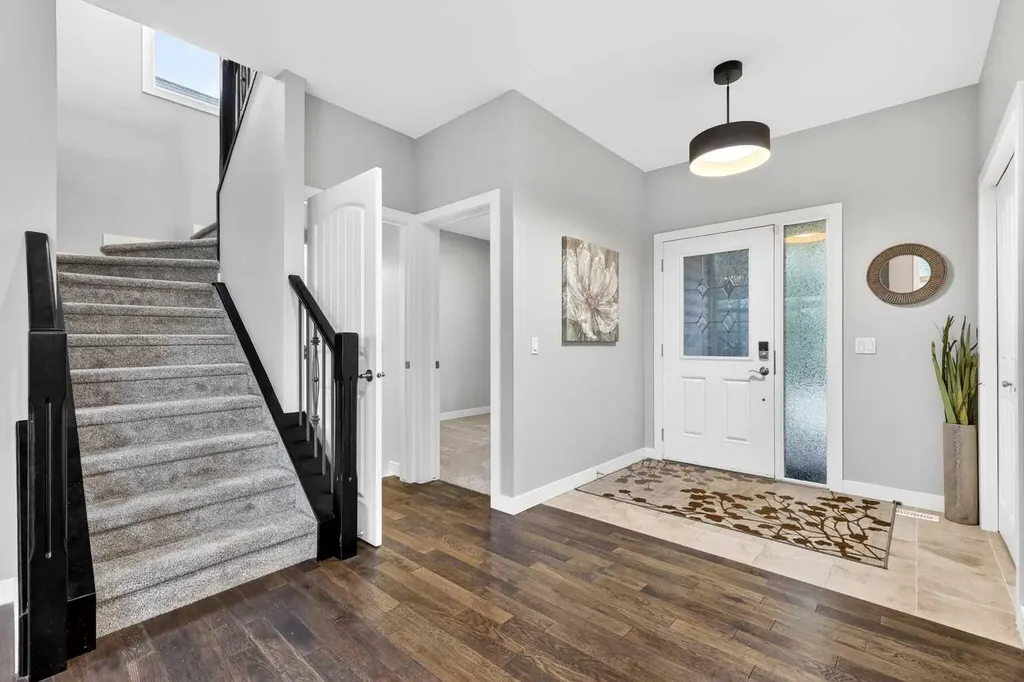 55 Hanson Way NE Langdon AB T0J 1X1