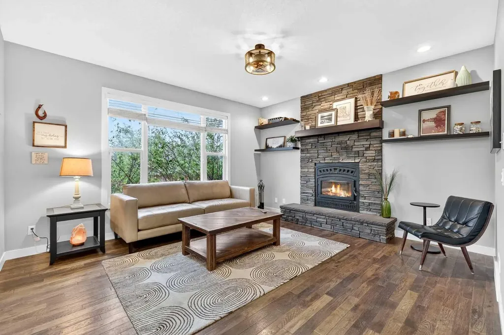 55 Hanson Way NE Langdon AB T0J 1X1