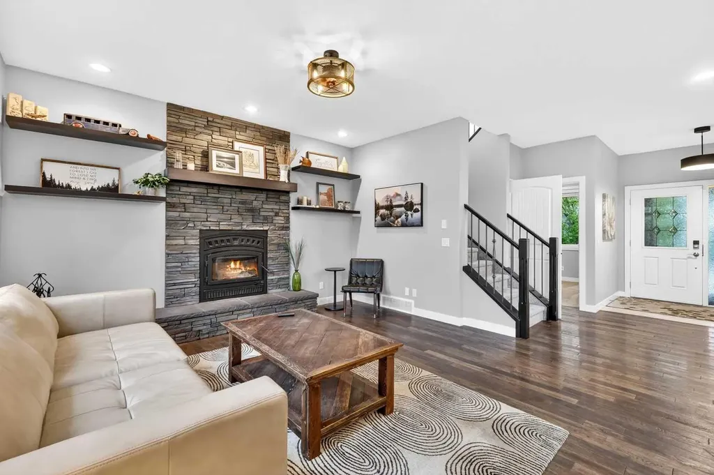 55 Hanson Way NE Langdon AB T0J 1X1