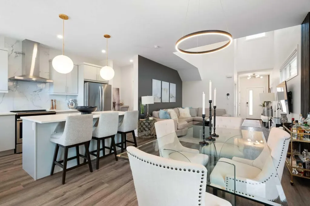 3872 202 Avenue SE Calgary AB T3M 3G2