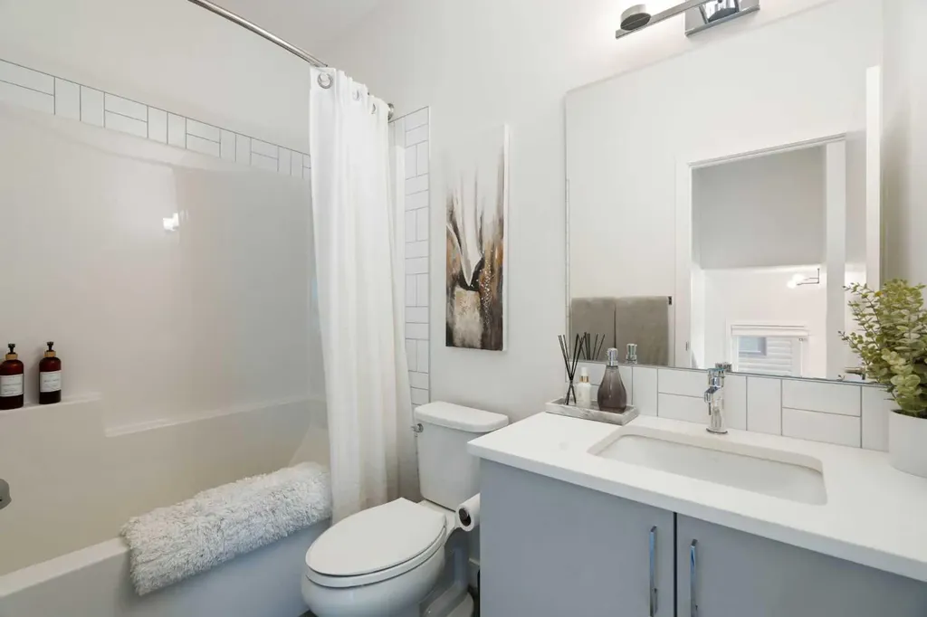 3872 202 Avenue SE Calgary AB T3M 3G2