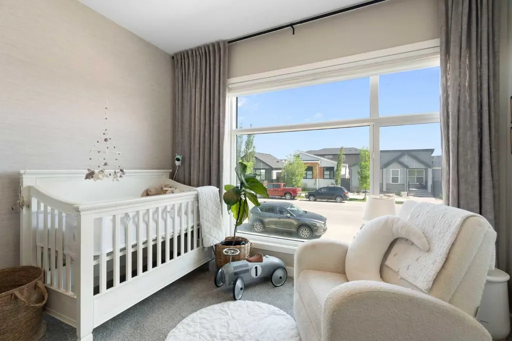 3872 202 Avenue SE Calgary AB T3M 3G2