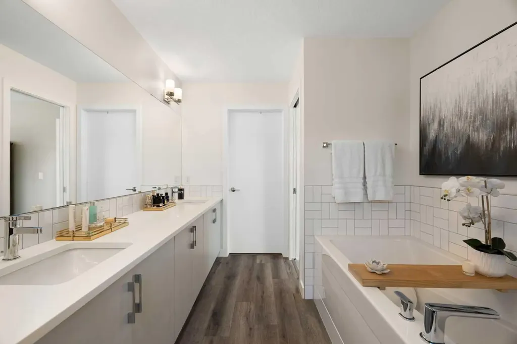 3872 202 Avenue SE Calgary AB T3M 3G2