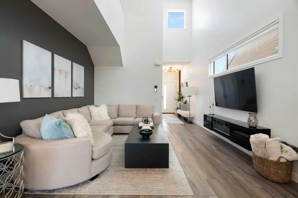 3872 202 Avenue SE Calgary AB T3M 3G2
