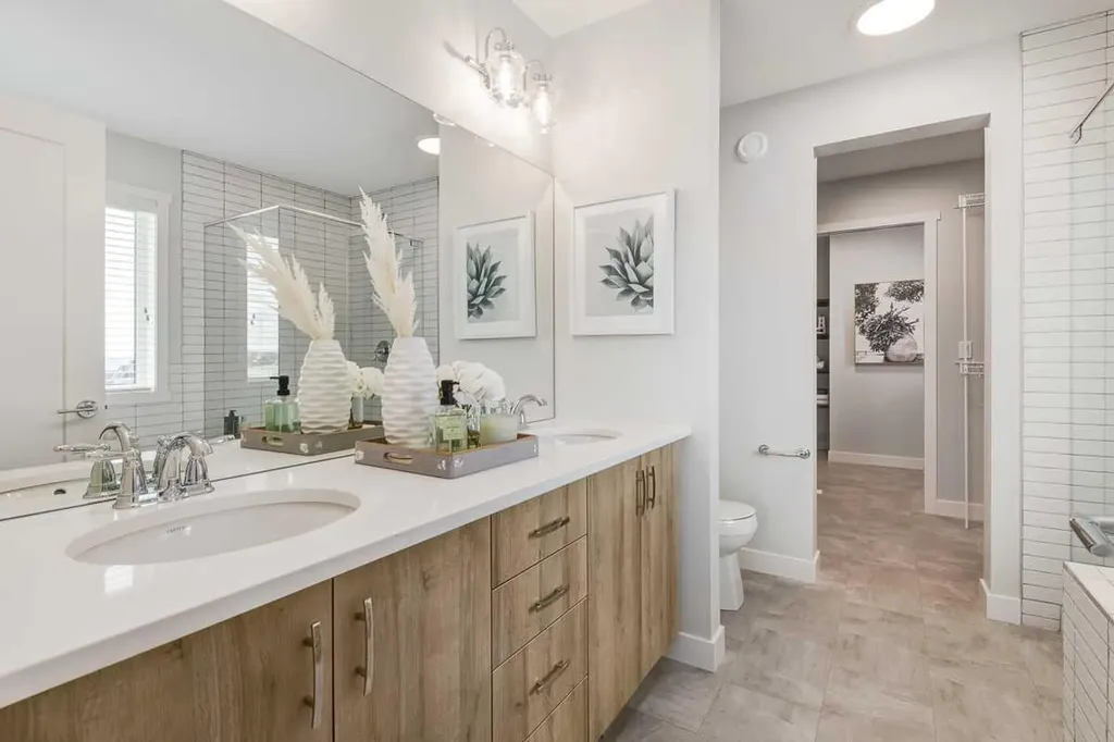 26 Rodelle Common NW Calgary AB T3L 0N2
