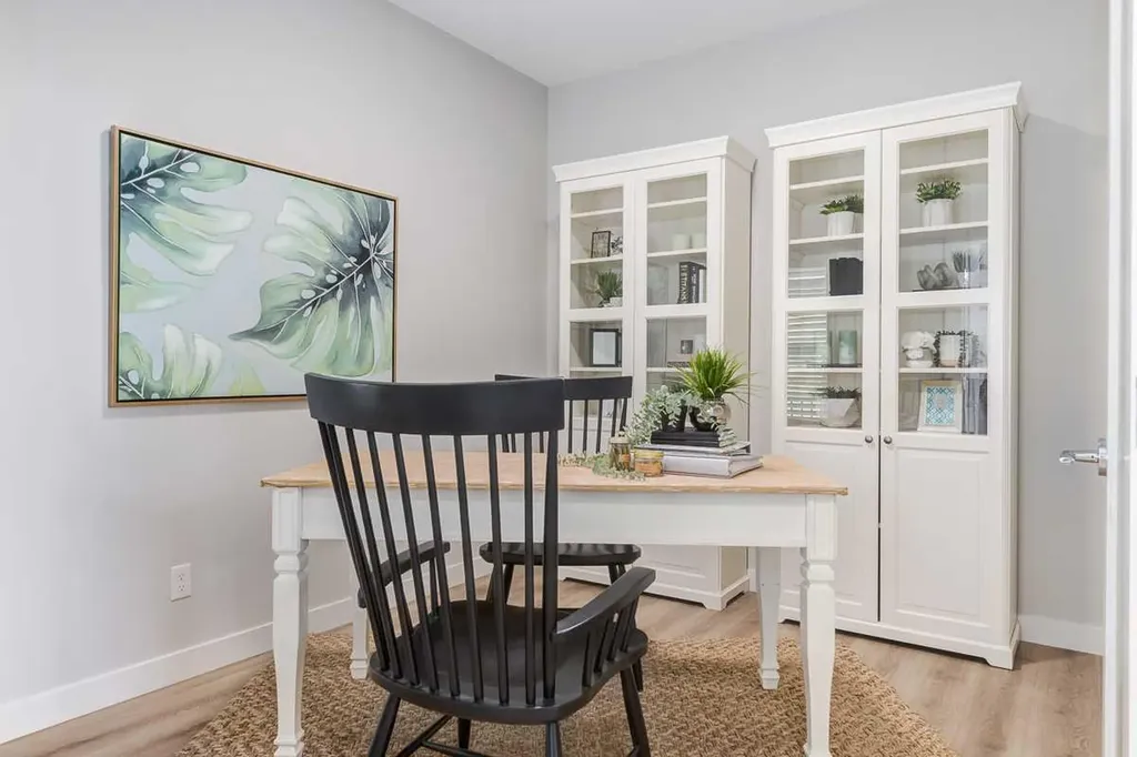 26 Rodelle Common NW Calgary AB T3L 0N2