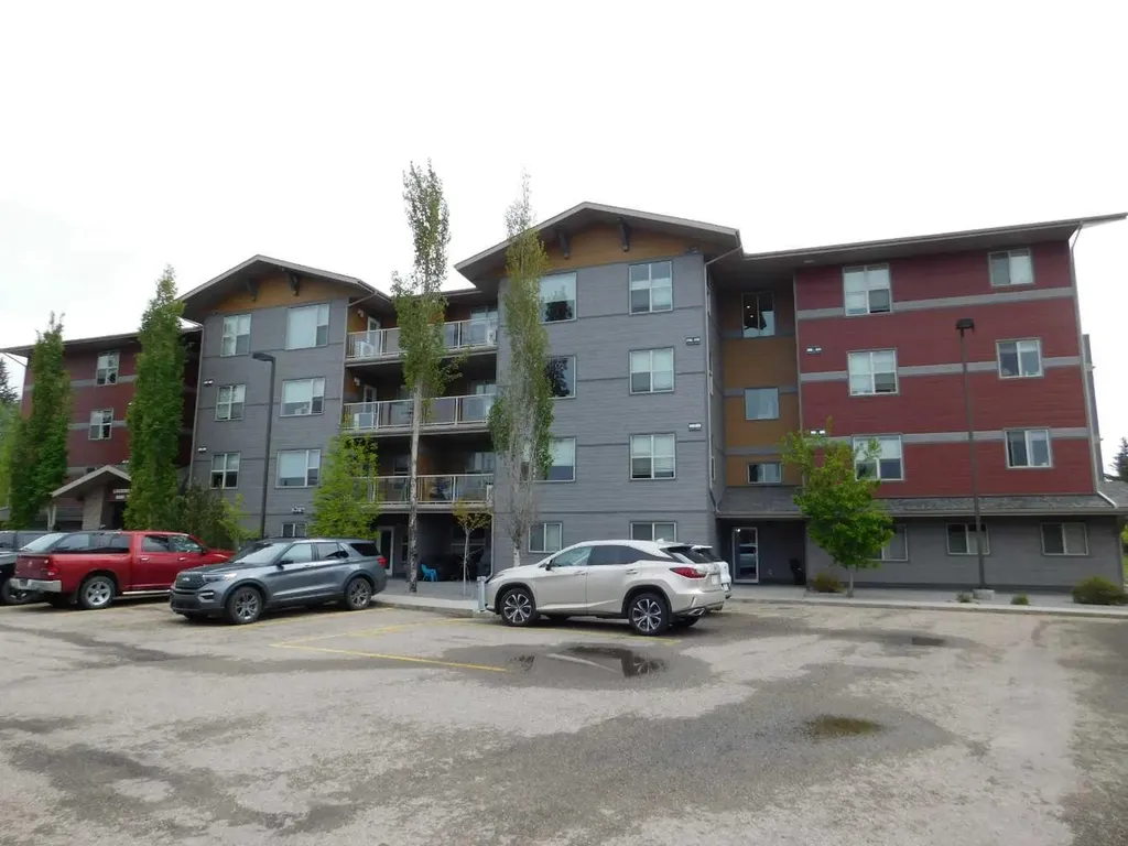 5901 71 Avenue Rocky Mountain House AB T4T0B3