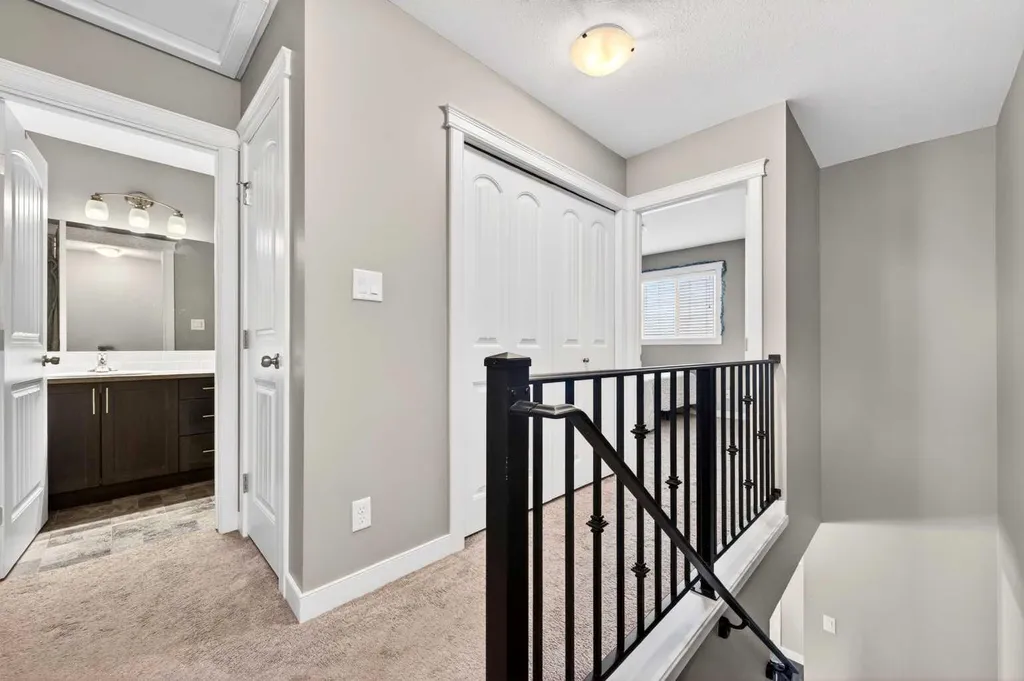 81 Willow Road Blackfalds AB T4M 0J2