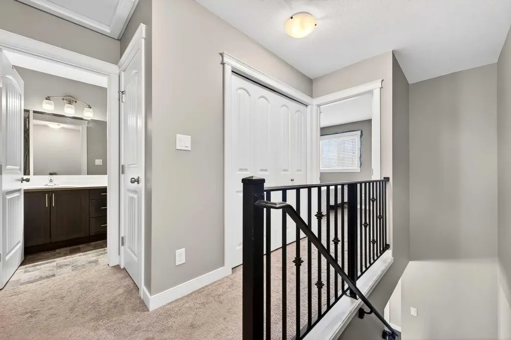 81 Willow Road Blackfalds AB T4M 0J2