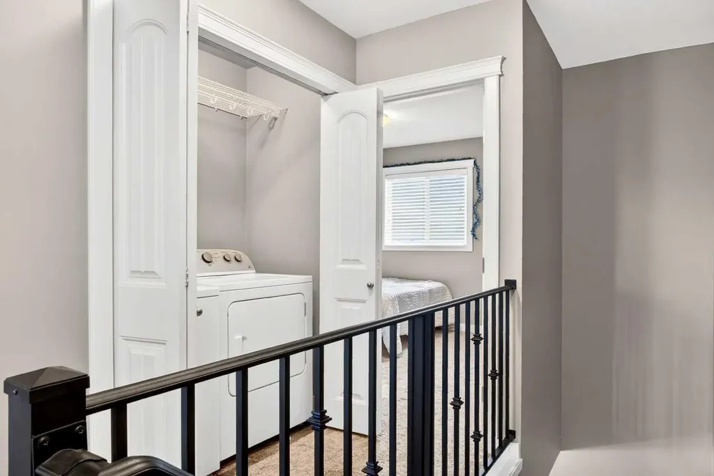 81 Willow Road Blackfalds AB T4M 0J2