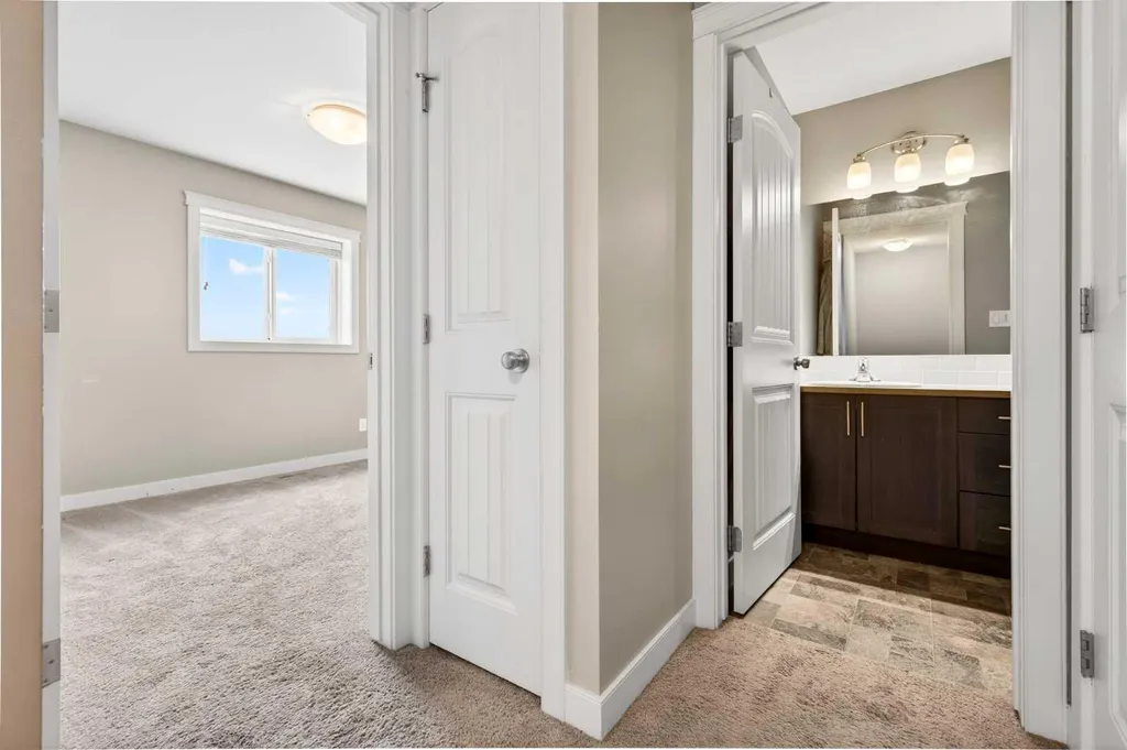 81 Willow Road Blackfalds AB T4M 0J2