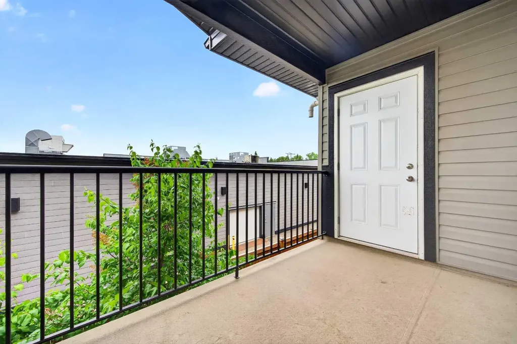 81 Willow Road Blackfalds AB T4M 0J2