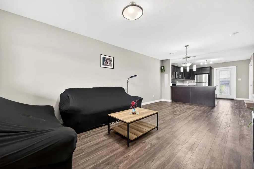 81 Willow Road Blackfalds AB T4M 0J2