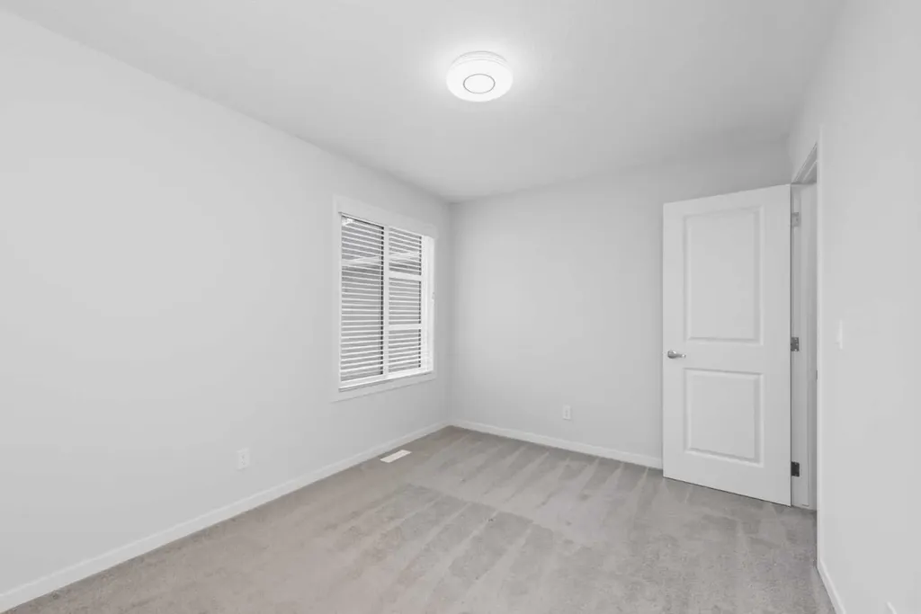 54 Seton Manor SE Calgary AB T3M2V8