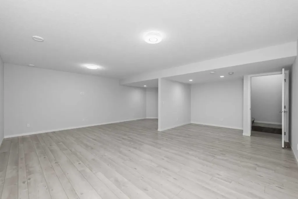 54 Seton Manor SE Calgary AB T3M2V8