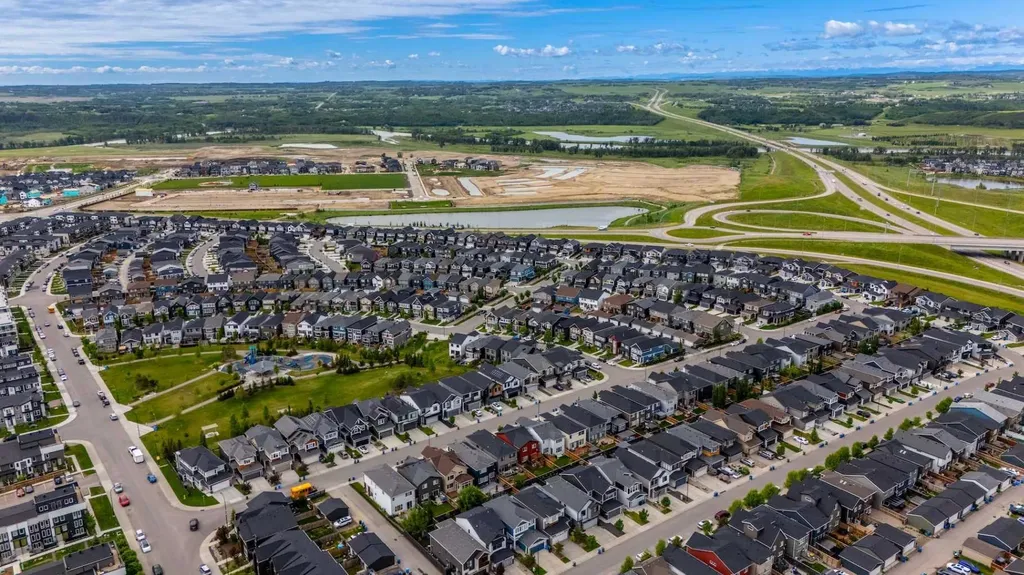 54 Seton Manor SE Calgary AB T3M2V8