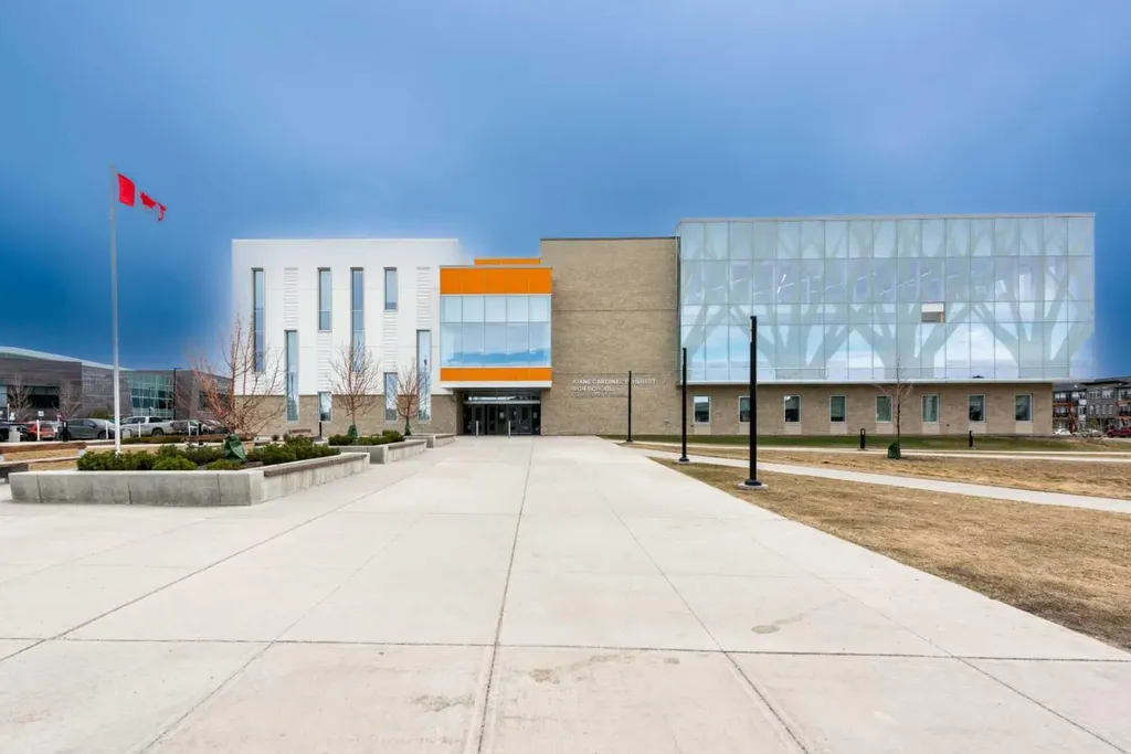 54 Seton Manor SE Calgary AB T3M2V8