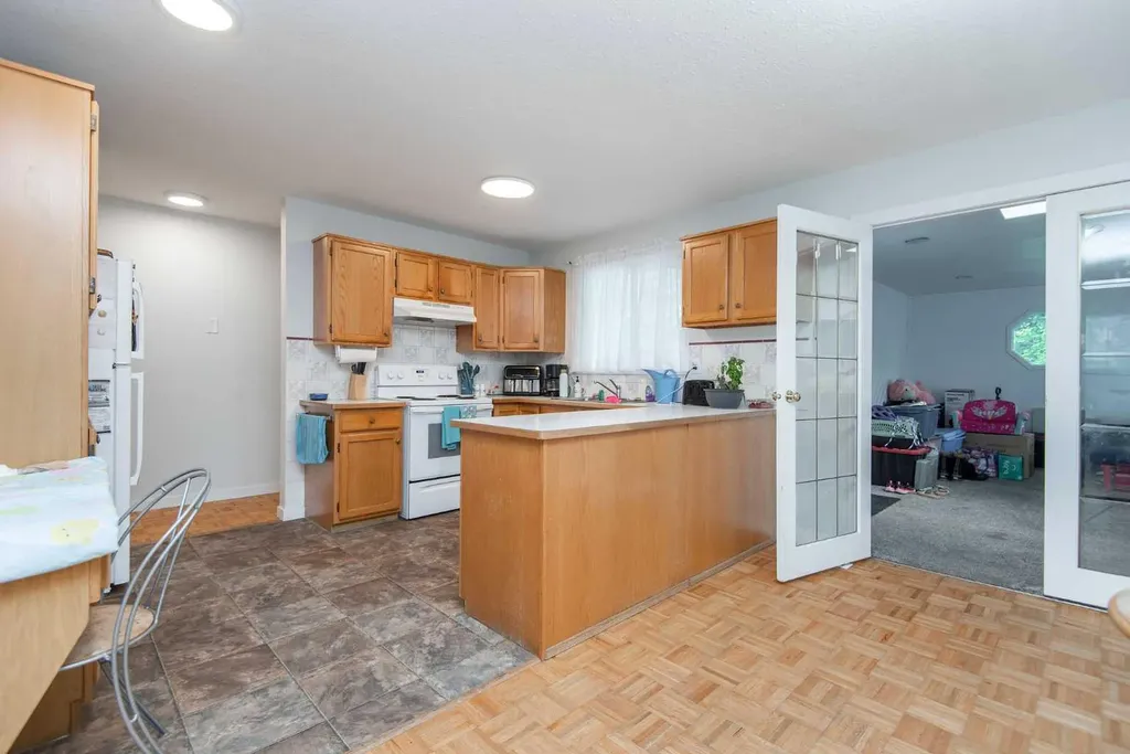 105 Bell Street Red Deer AB T4R 1L6
