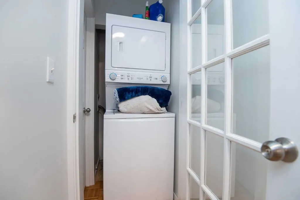 105 Bell Street Red Deer AB T4R 1L6