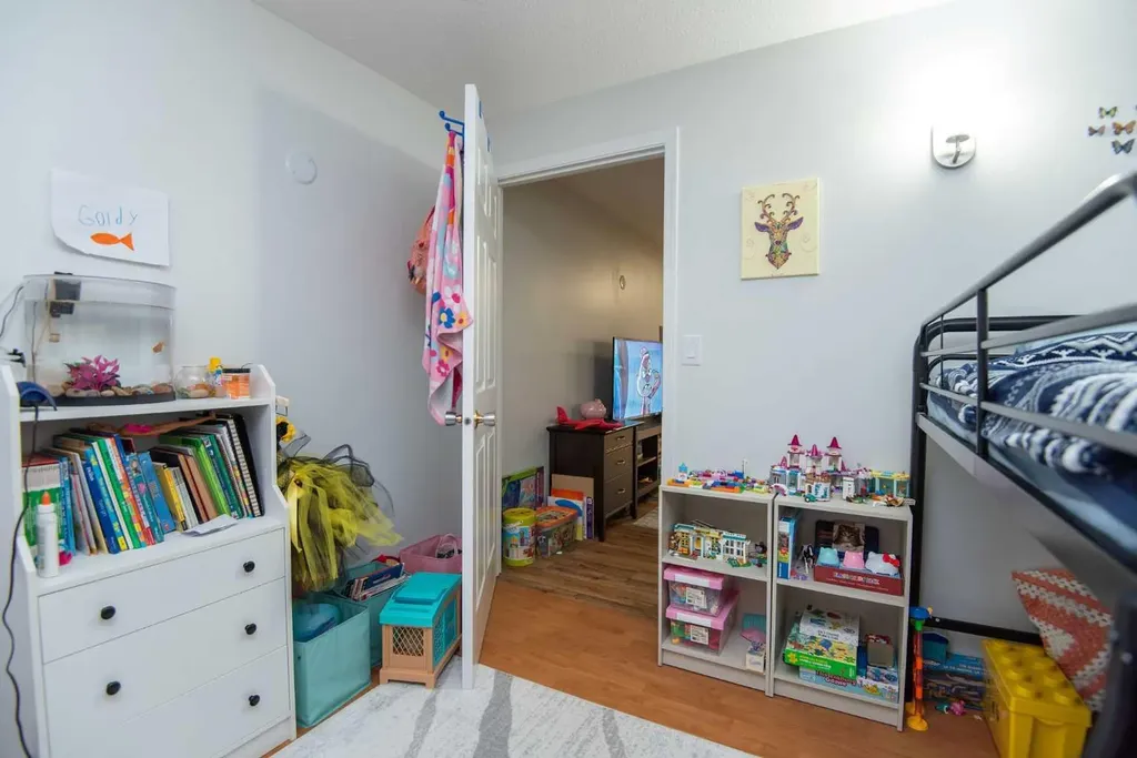 105 Bell Street Red Deer AB T4R 1L6