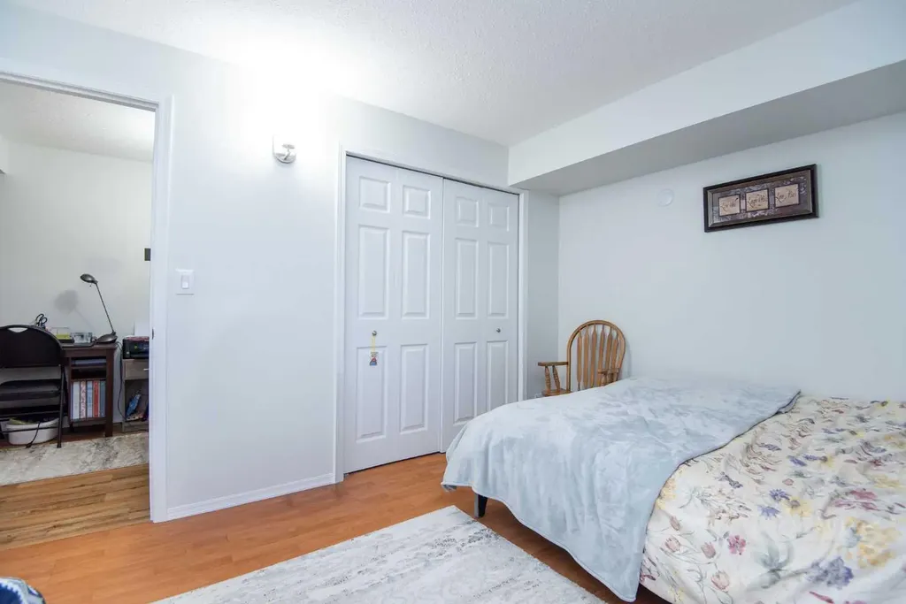 105 Bell Street Red Deer AB T4R 1L6