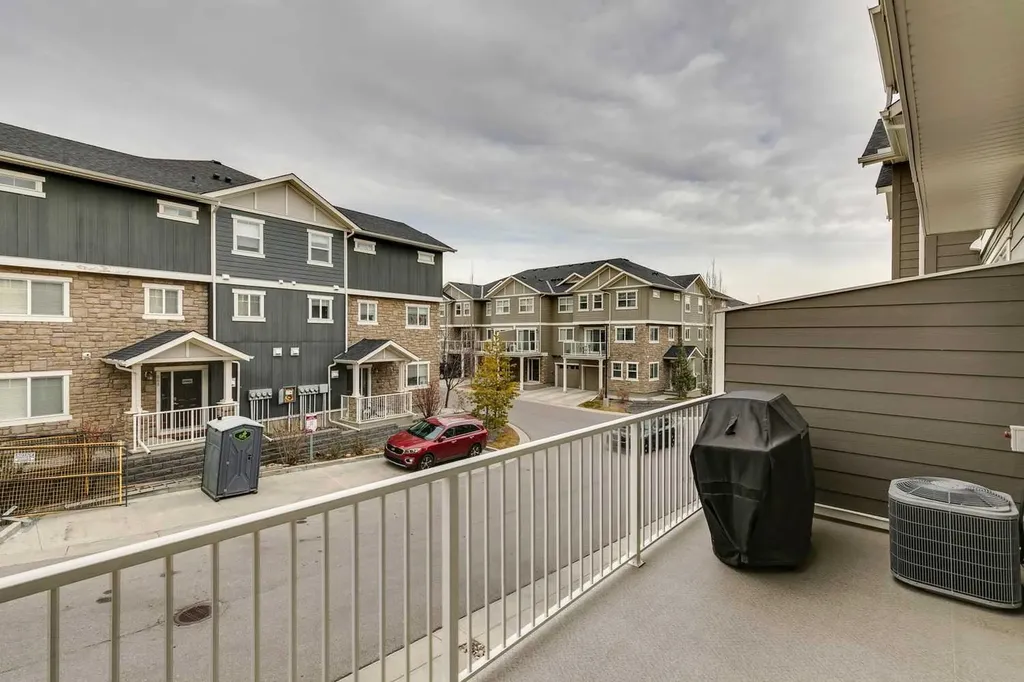 659 Evanston Manor NW Calgary AB T3P 0R9