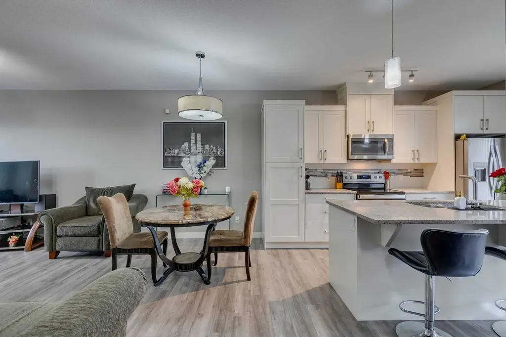 659 Evanston Manor NW Calgary AB T3P 0R9