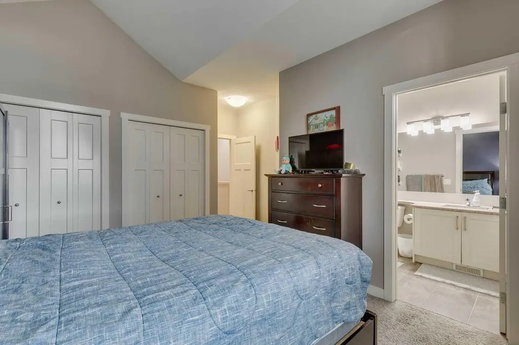 659 Evanston Manor NW Calgary AB T3P 0R9