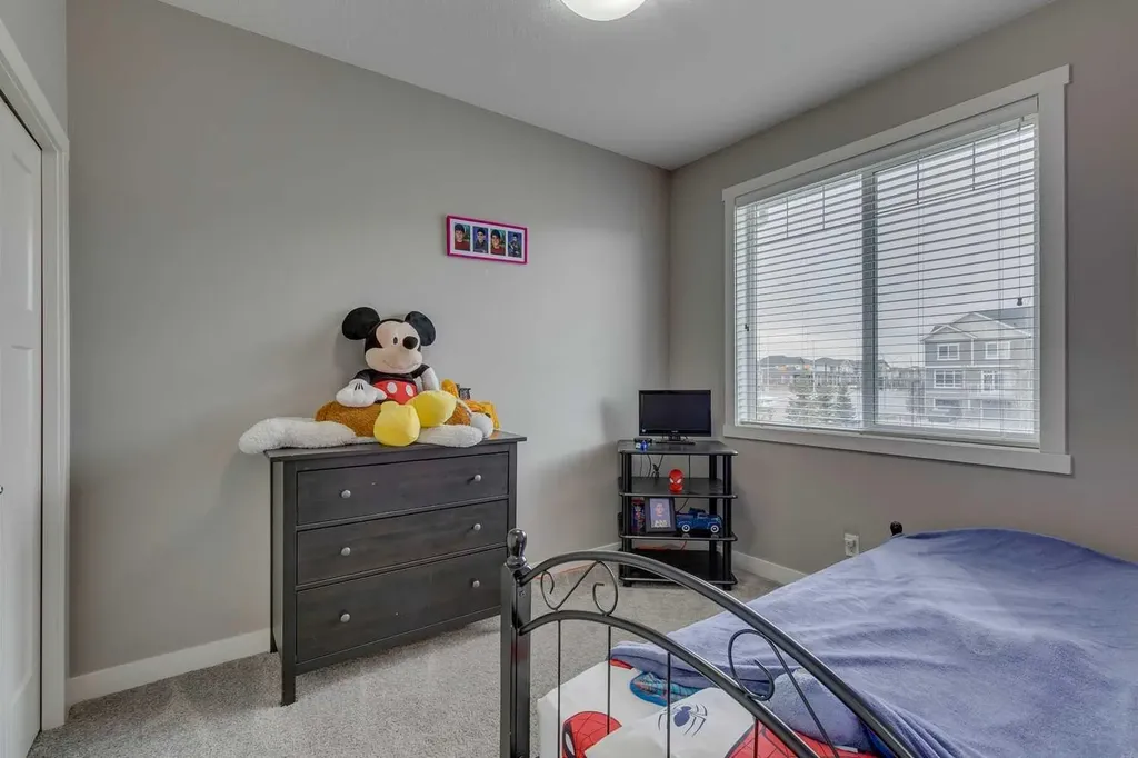 659 Evanston Manor NW Calgary AB T3P 0R9