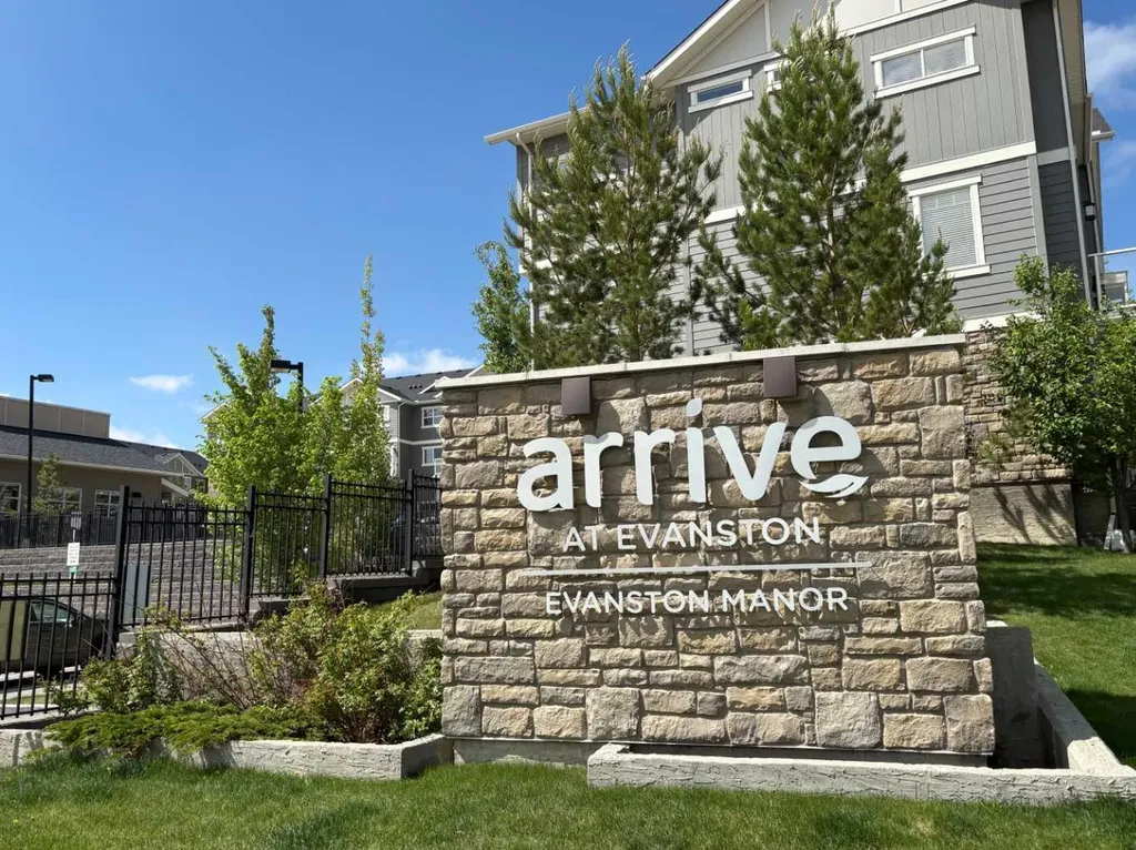 659 Evanston Manor NW Calgary AB T3P 0R9