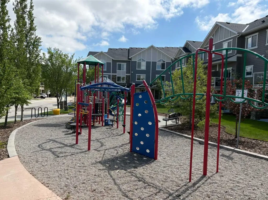 659 Evanston Manor NW Calgary AB T3P 0R9