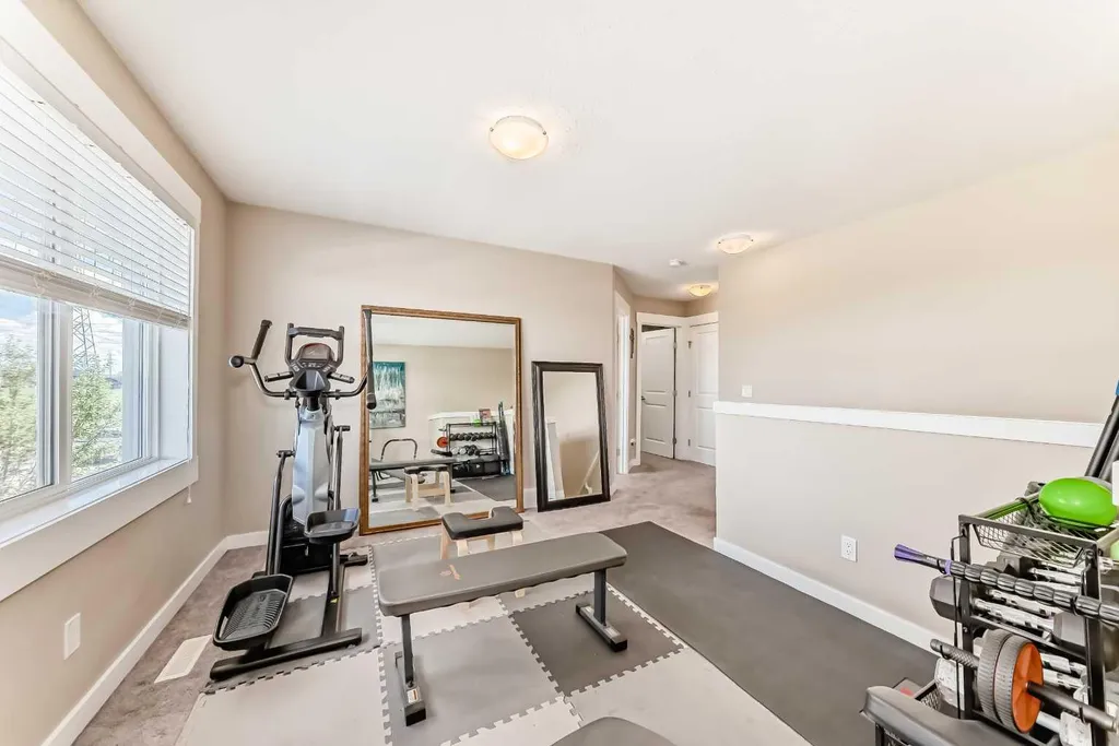 320 Rainbow Falls Green Chestermere AB T1X 0S4