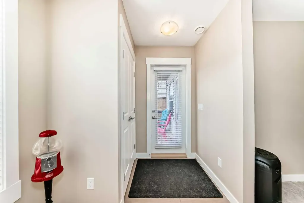 320 Rainbow Falls Green Chestermere AB T1X 0S4