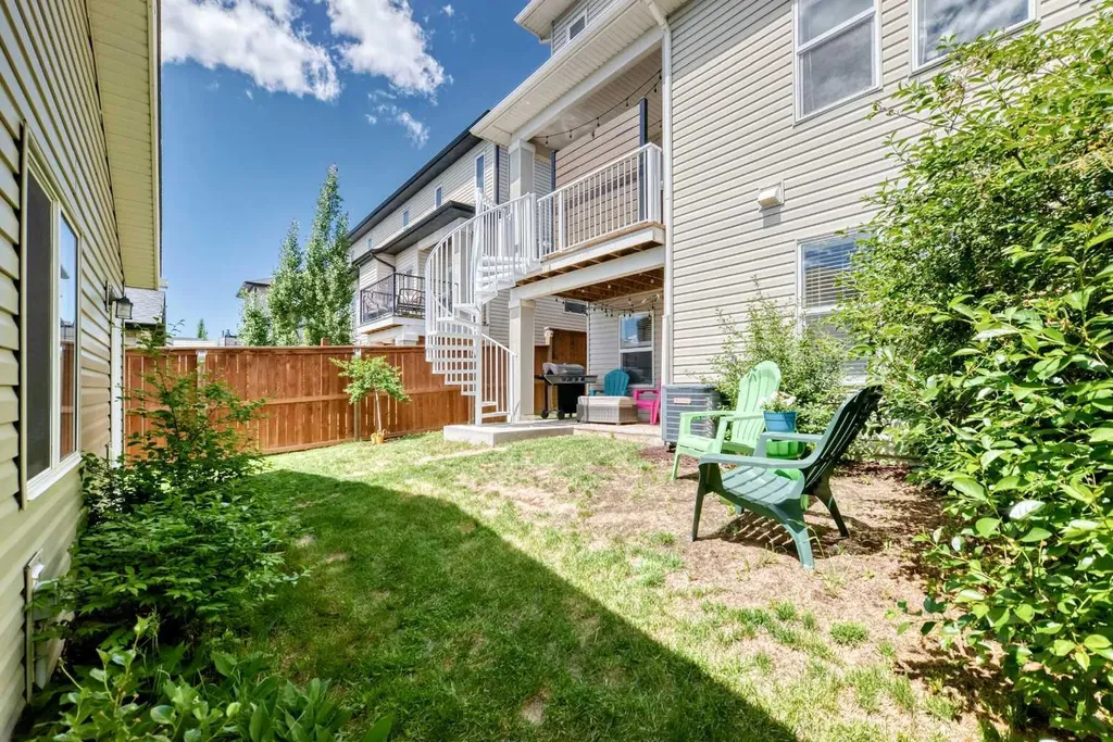 320 Rainbow Falls Green Chestermere AB T1X 0S4