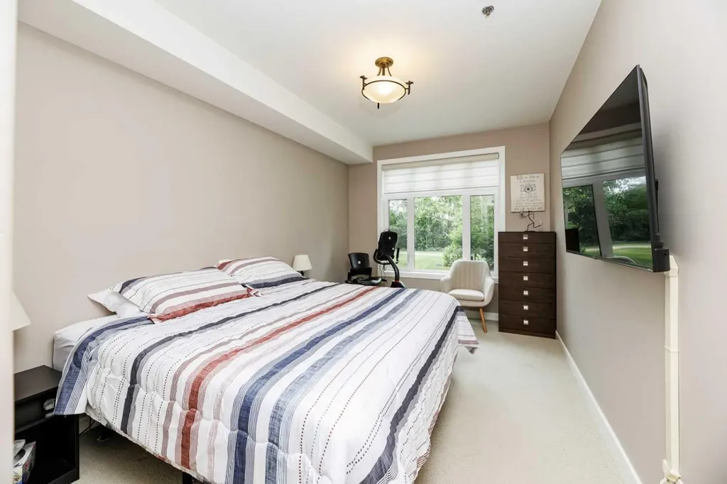 5213 61 Street Red Deer AB T4N 6N5