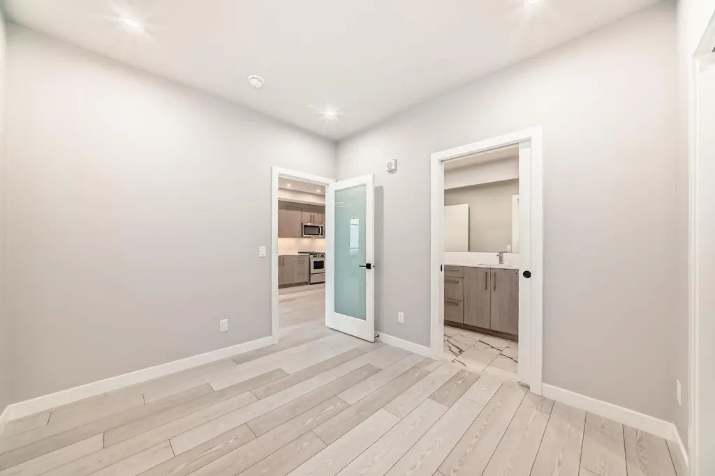 110 18a Street NW Calgary AB T2N5G5