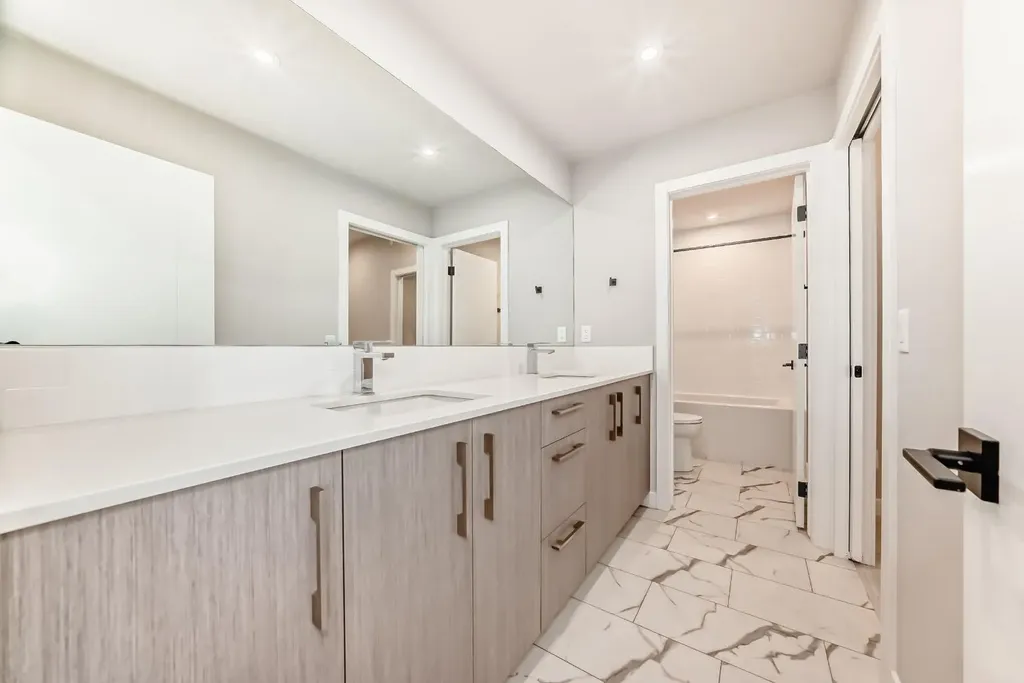 110 18a Street NW Calgary AB T2N5G5