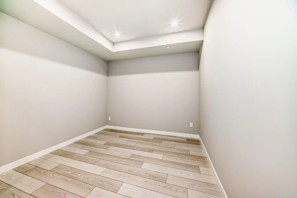 110 18a Street NW Calgary AB T2N5G5