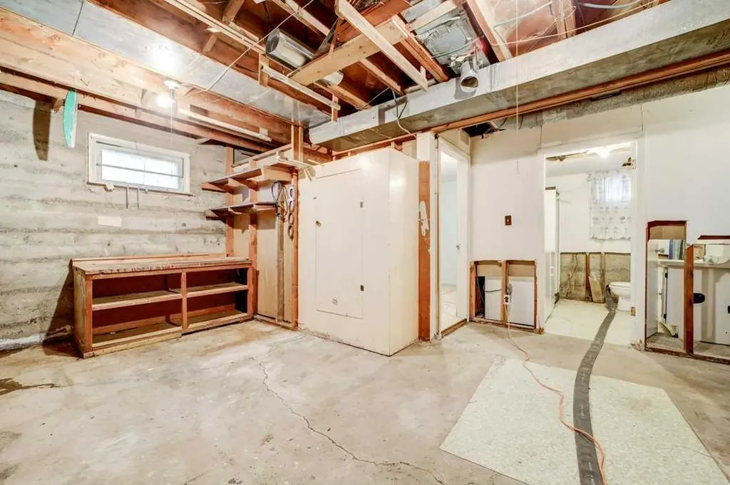 5104 54 Avenue Taber AB T1G 1N3