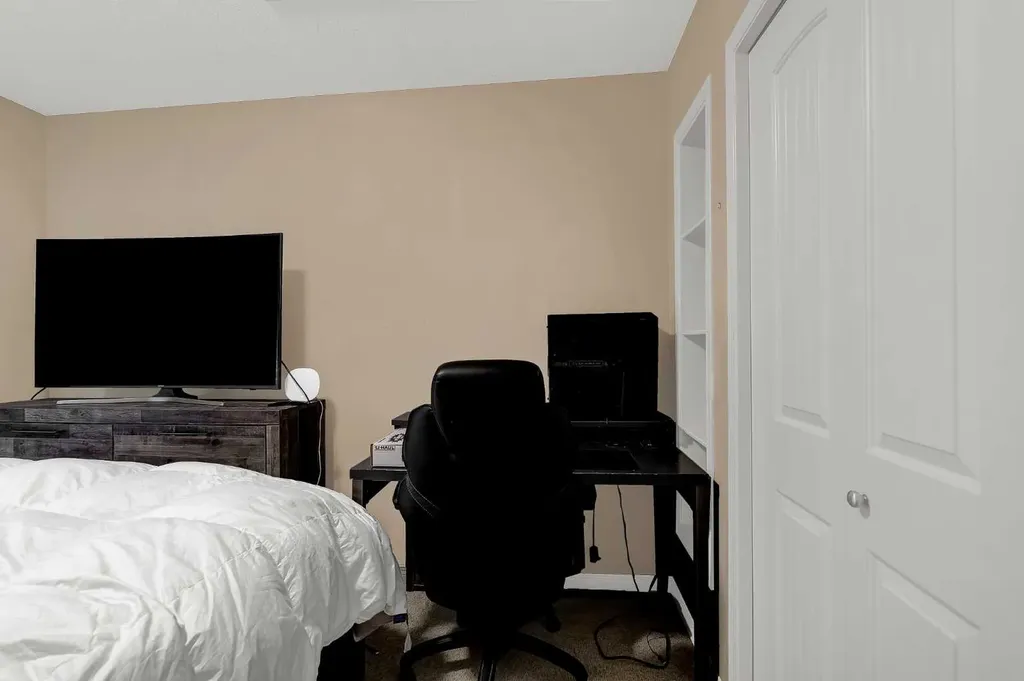 8837 89 Avenue Grande Prairie AB T8X0C6
