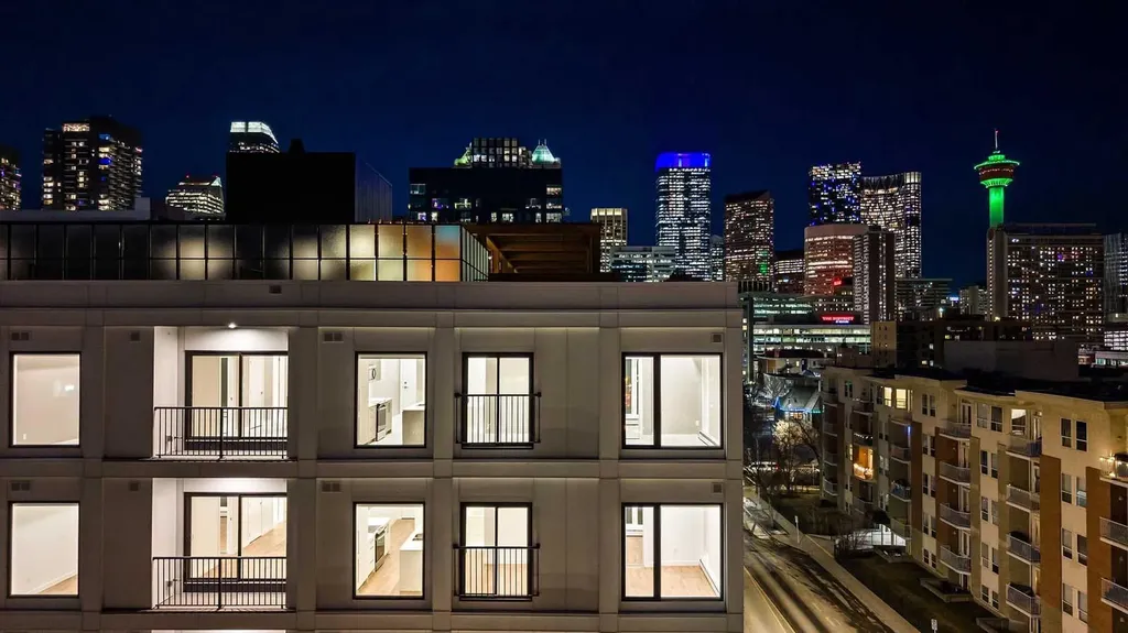 310 15 Avenue SW Calgary AB T2R 1S9