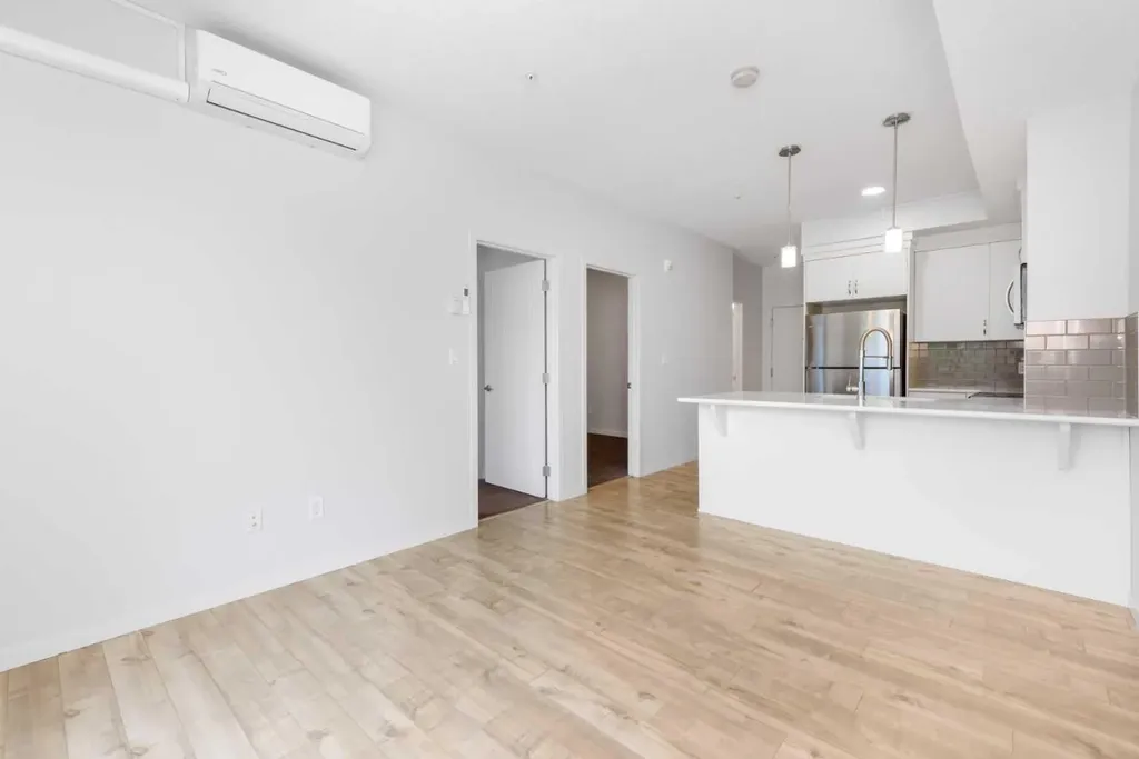 20 Seton Park SE Calgary AB T3M 2V4