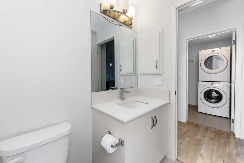 20 Seton Park SE Calgary AB T3M 2V4