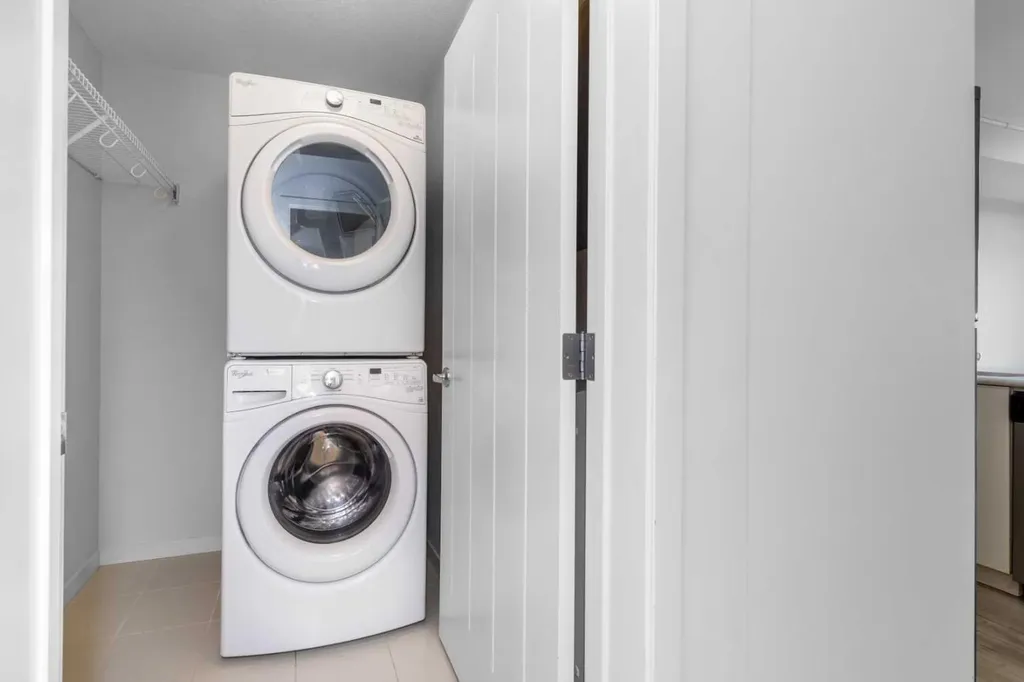 20 Seton Park SE Calgary AB T3M 2V4