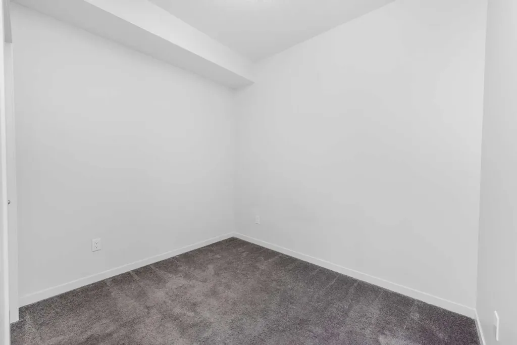 20 Seton Park SE Calgary AB T3M 2V4